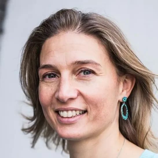 Oprichter gebarenstem Lissa Zeviar